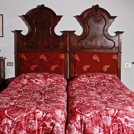 Villa Aurora Di Ferracciano Borgo San Lorenzo Kültér fotó